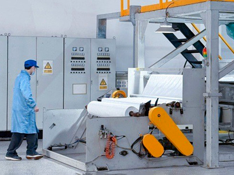 पिघला नॉनबुने उत्पादन लाइन