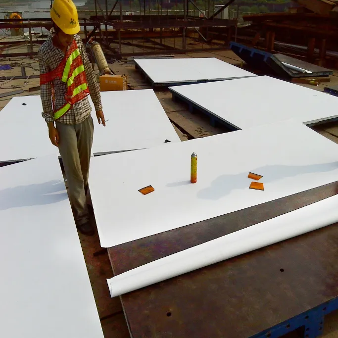 Cpfl स्प्रे चिपकने वाला अनुप्रयोग